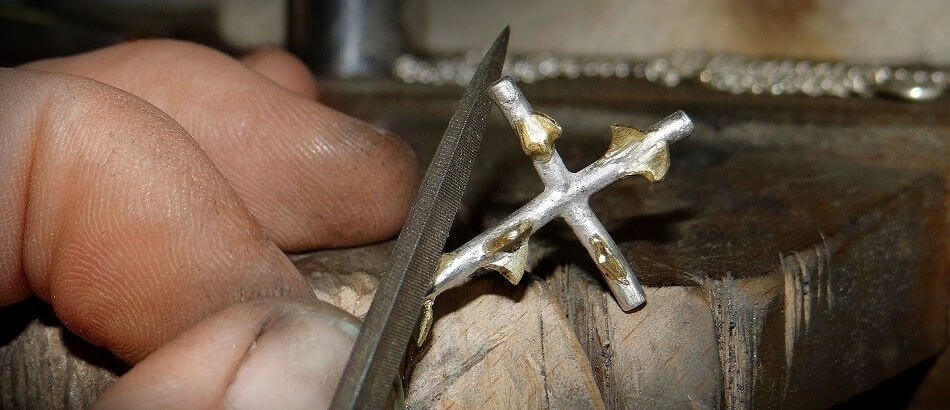 Silver & 18ct crucifix