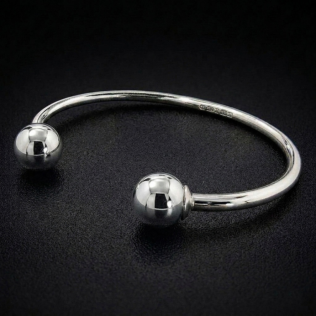 David Jonns Sterling Silver Torque Bangle
