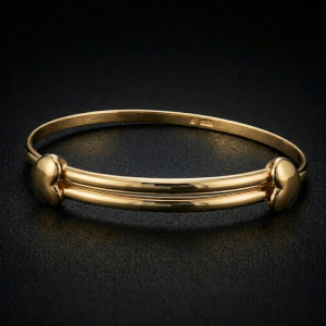 Expanding 18ct Gold Love Heart Bangle